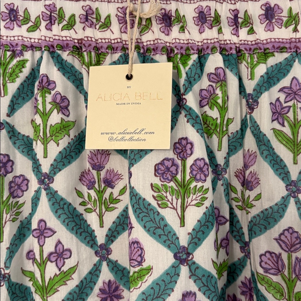 Boho Tile-Print Maxi Skirt in White and Lavender - Picture 4 of 7